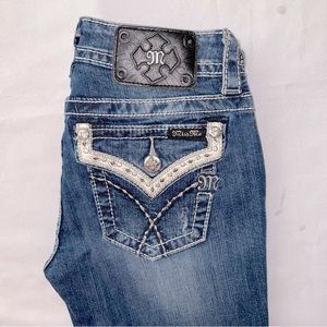 Miss Me Jeans Womens 27 Boot Cut Denim Pants Embroidered Rhinestones.